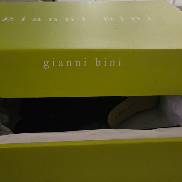 Gianni Bini Conelle ankle boots size 7 - Picture 7 of 8